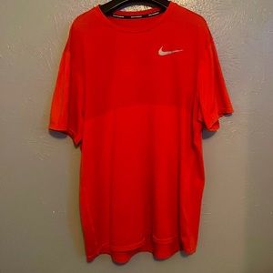 Nike Running Zonal Cooling - Gently used
